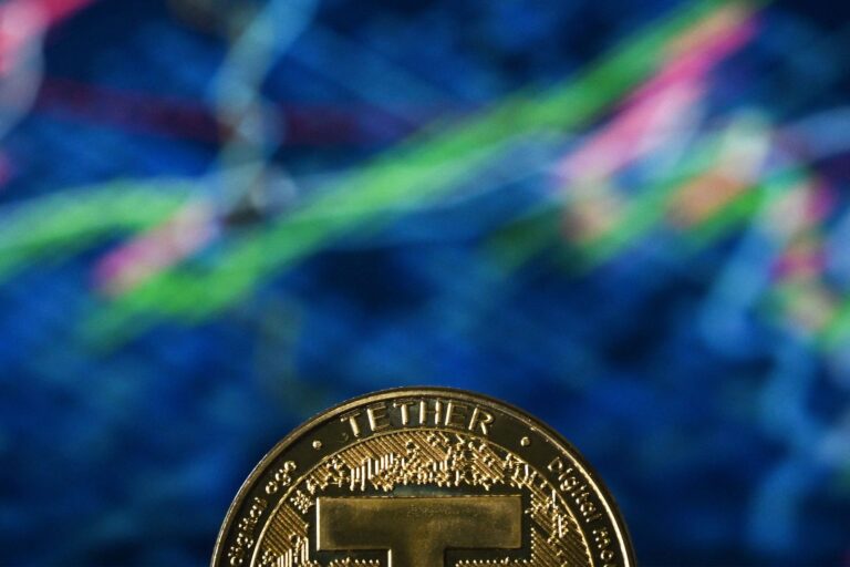 Caída de las criptomonedas. Desesperación de los inversores. Luna (Terra).