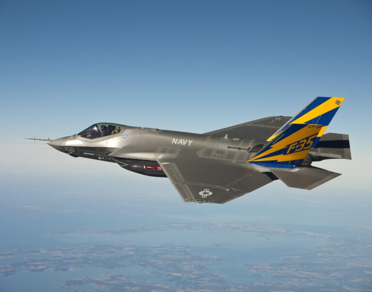 F35